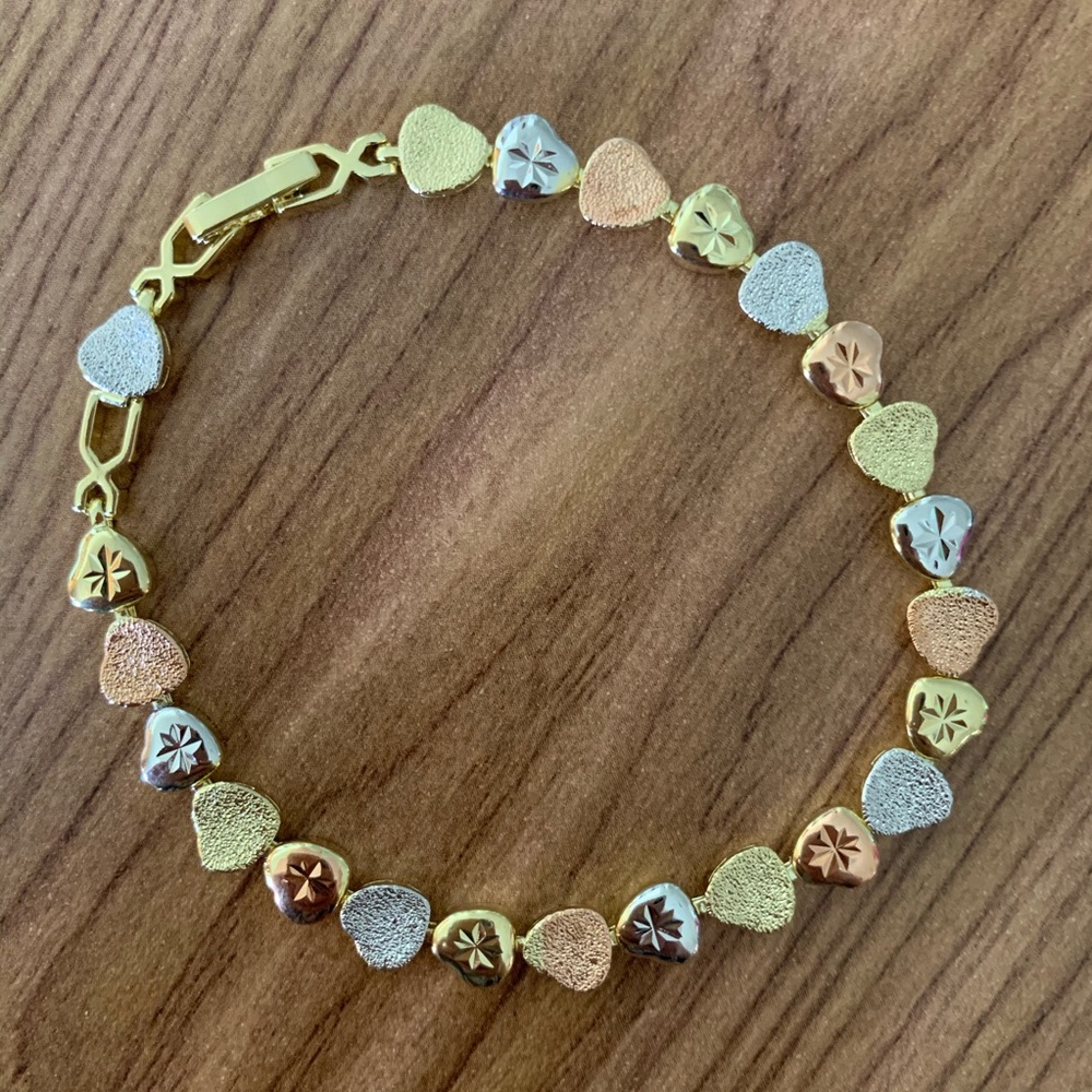 New heart shaped Tri colored gold filled bracelet